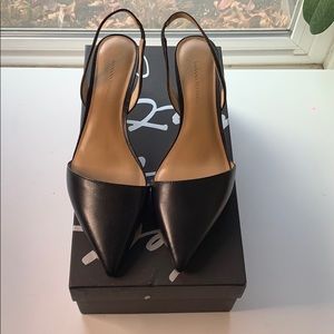 Banana Republic Hedy Slingback. NEW